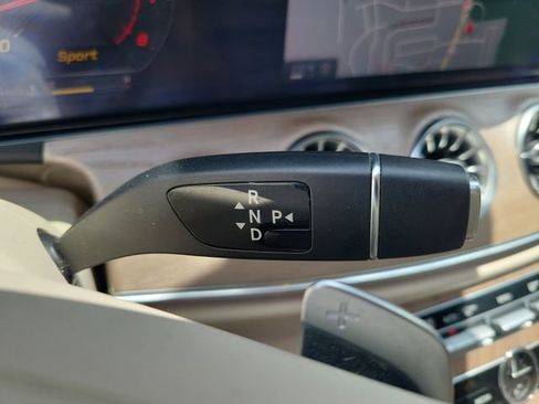 Used 2018 Mercedes-Benz E 400 4MATIC Coupe image 24