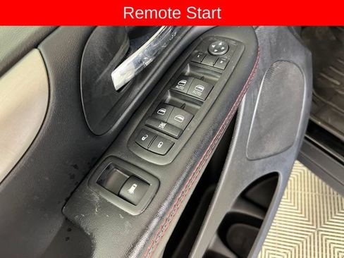 Used 2019 Dodge Grand Caravan GT w/ Safety Sphere Group FWD image 13
