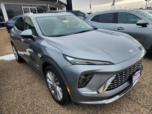 New 2026 Buick Envision Avenir image 1