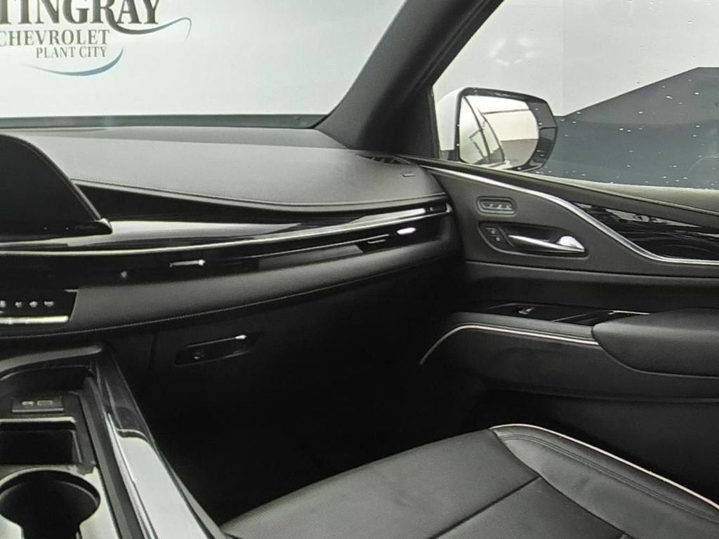 Certified 2022 Cadillac Escalade Sport w/ Touring Package AWD/4WD image 15