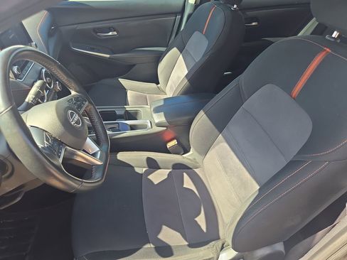 Used 2024 Nissan Sentra SR FWD image 15