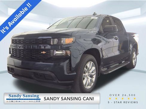 Used 2022 Chevrolet Silverado 1500 Custom w/ Safety Confidence Package image 1