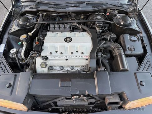 Used 1993 Cadillac Allante FWD image 76