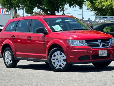 Used 2015 Dodge Journey American Value Package w/ Flexible Seating Group FWD image 2