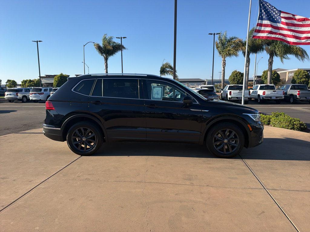 Used 2024 Volkswagen Tiguan SE FWD image 4