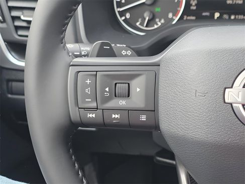 New 2026 Nissan Rogue SV image 21