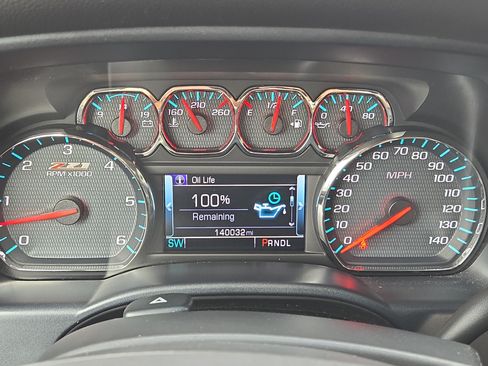 Used 2018 Chevrolet Silverado 1500 LT w/ All Star Edition AWD/4WD image 24