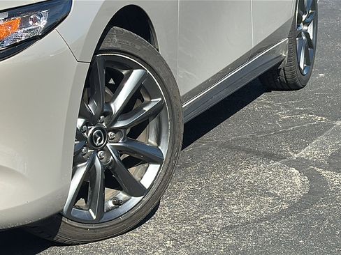 Used 2024 MAZDA MAZDA3 s image 3