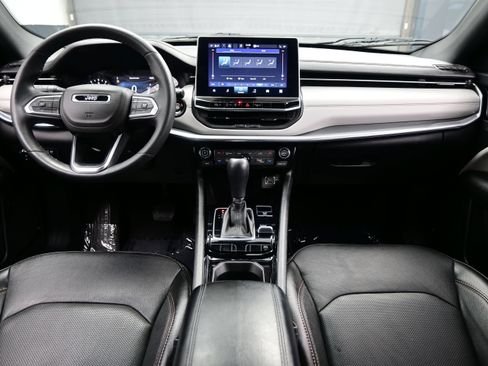 Used 2023 Jeep Compass Limited AWD/4WD image 19