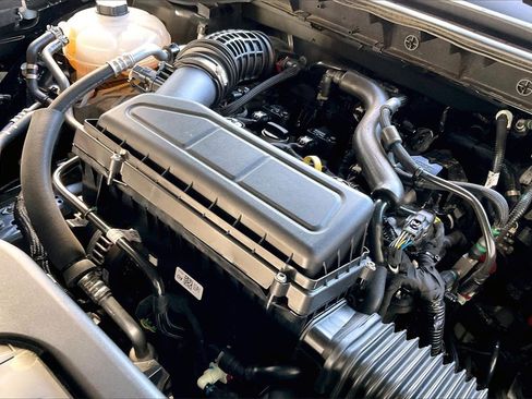 Used 2025 Ford Escape Active image 30