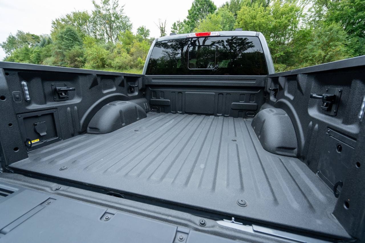 Used 2024 Ford F150 Lariat w/ Equipment Group 502A High AWD/4WD image 41