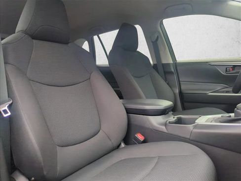 Used 2025 Toyota RAV4 LE image 25