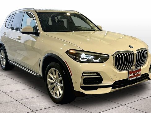 Used 2020 BMW X5 xDrive40i w/ Convenience Package image 2