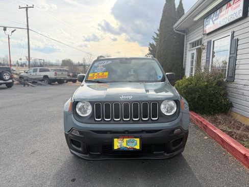 Used 2017 Jeep Renegade Sport w/ Power & Air Group image 7