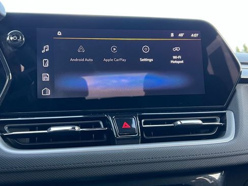 Used 2025 Chevrolet TrailBlazer LT image 23