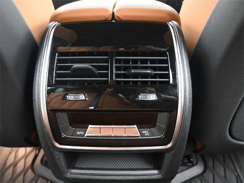 New 2026 BMW X5 xDrive50e w/ Premium Package image 25