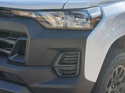 New 2026 Chevrolet Colorado W/T w/ WT Custom Package AWD/4WD image 16