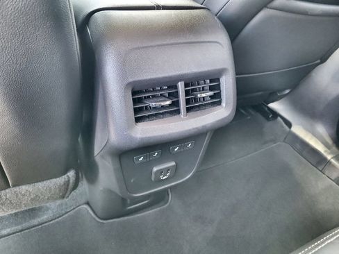 Used 2024 GMC Terrain Denali w/ Black Diamond Edition AWD/4WD image 22