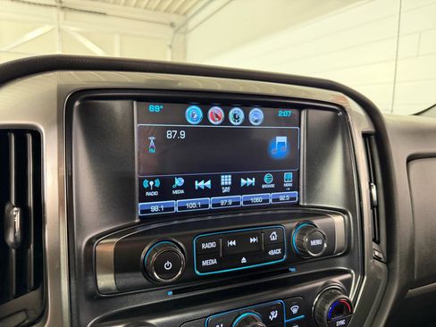 Used 2019 Chevrolet Silverado 1500 LT w/ All Star Edition AWD/4WD image 19