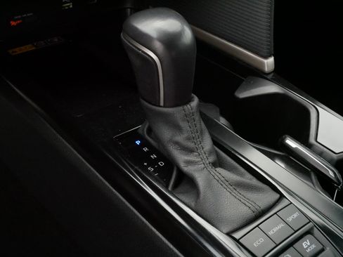 Certified 2025 Toyota Camry SE FWD image 23