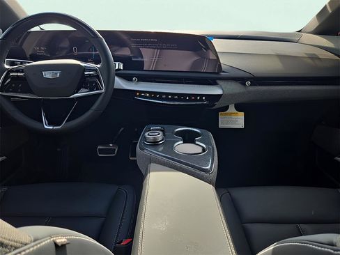 New 2025 Cadillac Optiq Sport 1 image 22