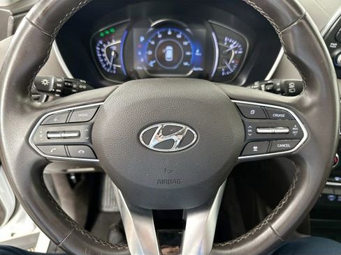 Used 2020 Hyundai Santa Fe SEL w/ Convenience + Premium Package AWD/4WD image 21