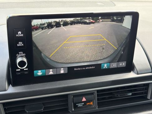 Used 2025 Honda Pilot EX-L image 23