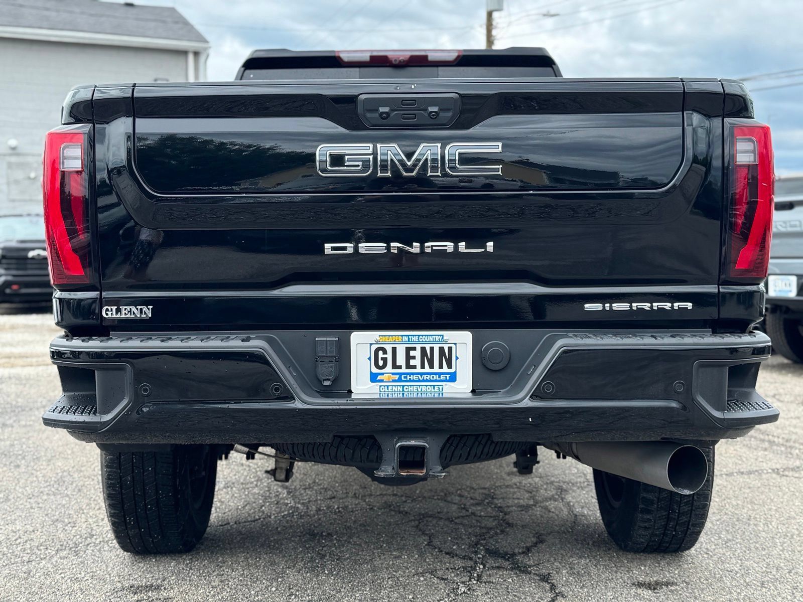 Used 2024 GMC Sierra 2500 Denali Ultimate w/ Max Trailering Package AWD/4WD image 4