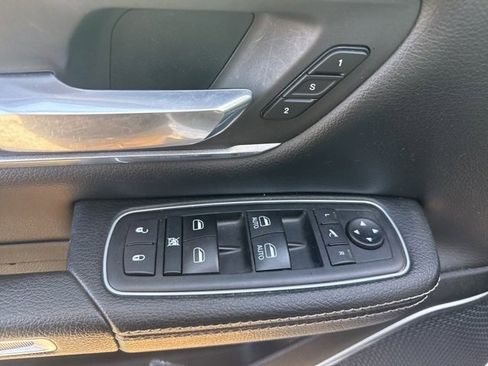 Used 2020 RAM 1500 Laramie w/ Off Road Group image 18