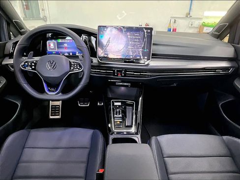 New 2026 Volkswagen Golf image 7