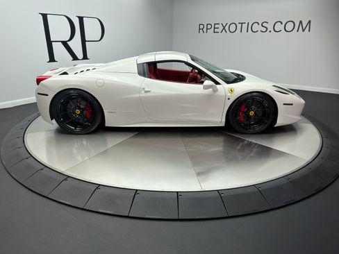 Used 2013 Ferrari 458 Spider RWD image 15