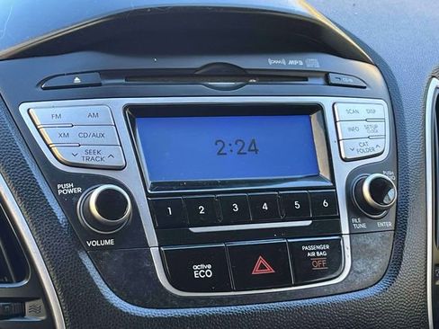 Used 2013 Hyundai Tucson GL FWD image 27