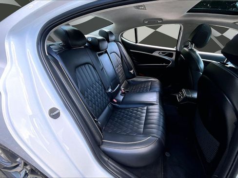Used 2021 Genesis G70 2.0T w/ Prestige Package AWD/4WD image 27