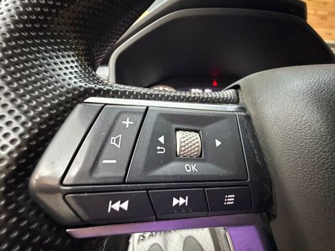 Used 2022 Mitsubishi Outlander ES image 19