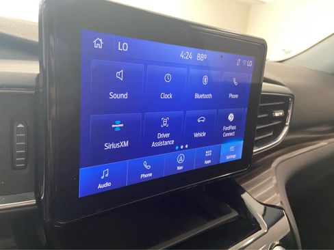 Used 2022 Ford Explorer Limited w/ Equipment Group 301A image 34