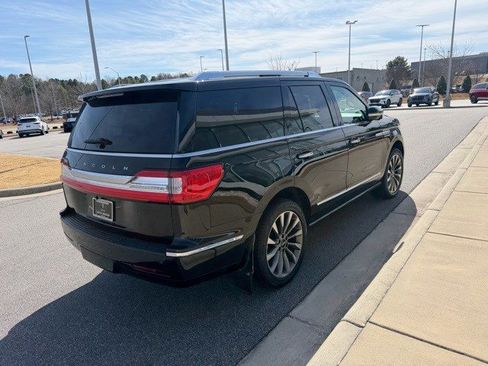Certified 2019 Lincoln Navigator Select image 11