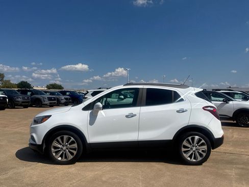 Used 2018 Buick Encore Preferred FWD image 12