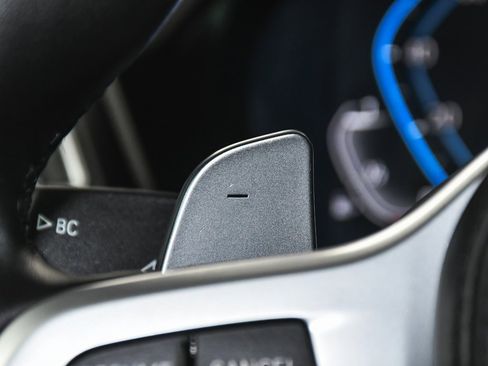 Used 2025 BMW X4 xDrive30i image 38