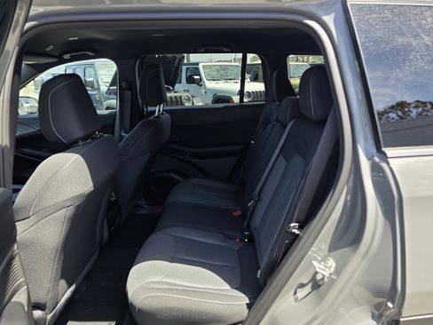 New 2026 Jeep Cherokee Laredo AWD/4WD image 18