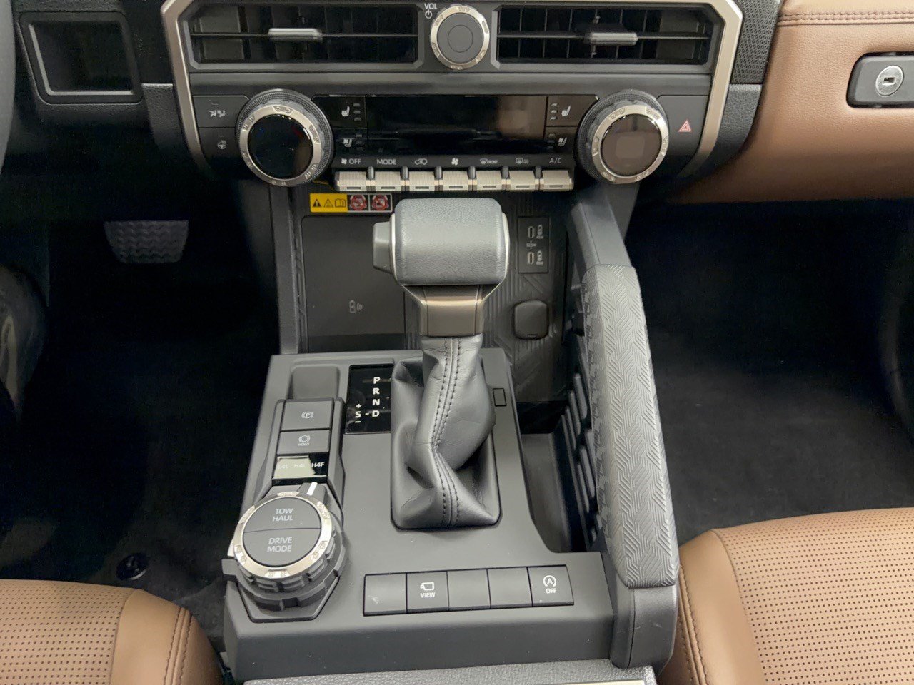 Used 2026 Toyota 4Runner Limited AWD/4WD image 31