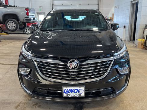 Used 2024 Buick Enclave Essence w/ Experience Buick Package image 7