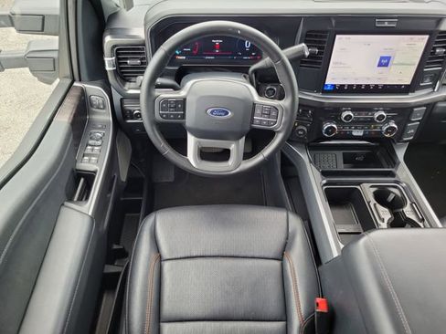 Used 2026 Ford F250 Lariat AWD/4WD image 12