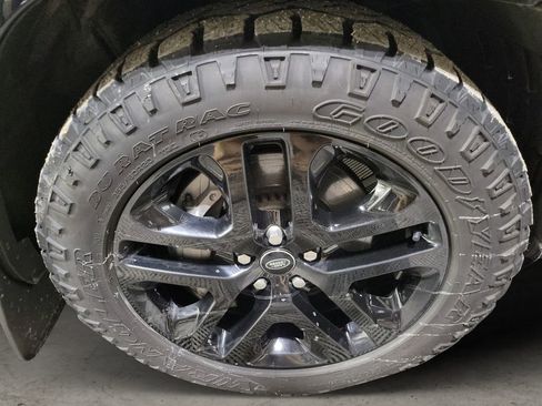 Used 2024 Land Rover Defender 130 Outbound image 11