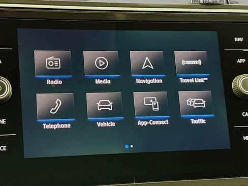 Used 2020 Volkswagen Tiguan SEL image 15