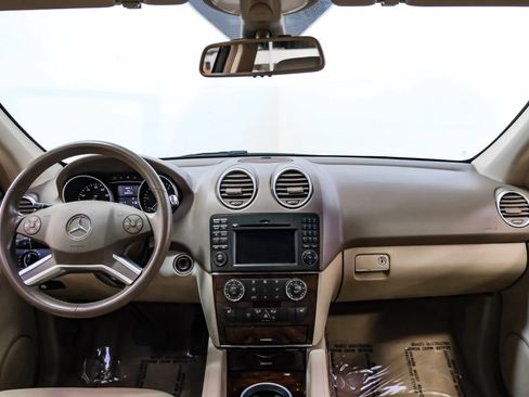 Used 2011 Mercedes-Benz ML 350 BlueTEC 4MATIC image 9