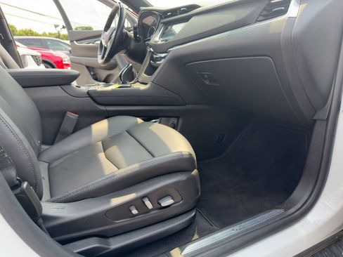 Used 2023 Cadillac XT5 Premium Luxury AWD/4WD image 12