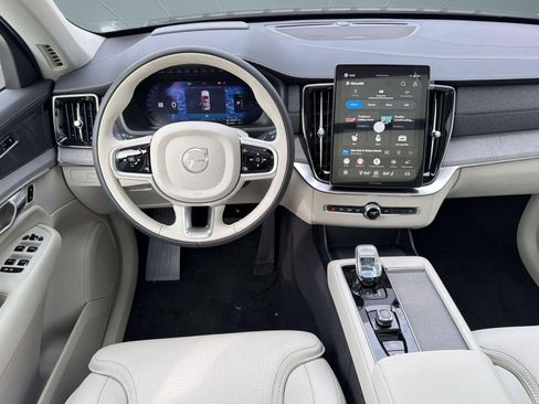 Used 2026 Volvo XC90 T8 Ultra w/ Protection Package Premier AWD/4WD image 27
