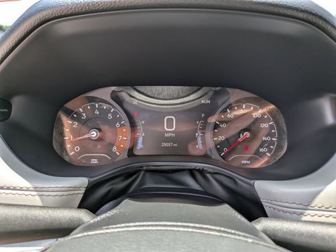 Used 2025 Jeep Compass Limited AWD/4WD image 35