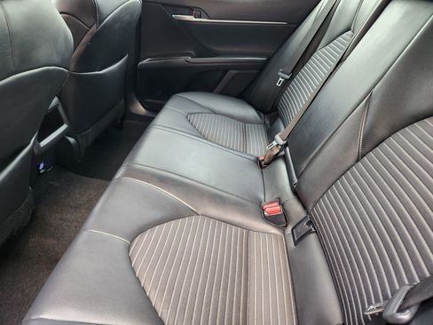 Used 2023 Toyota Camry SE image 28