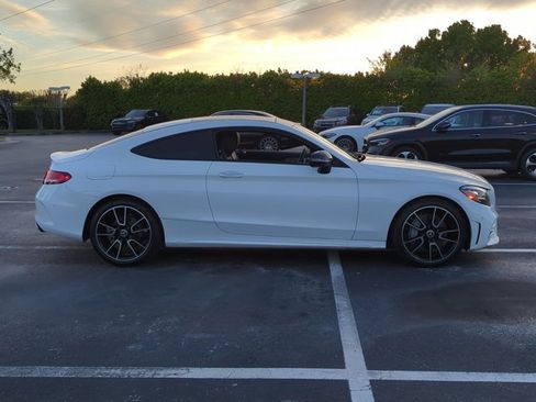 Used 2022 Mercedes-Benz C 300 C 300 image 4